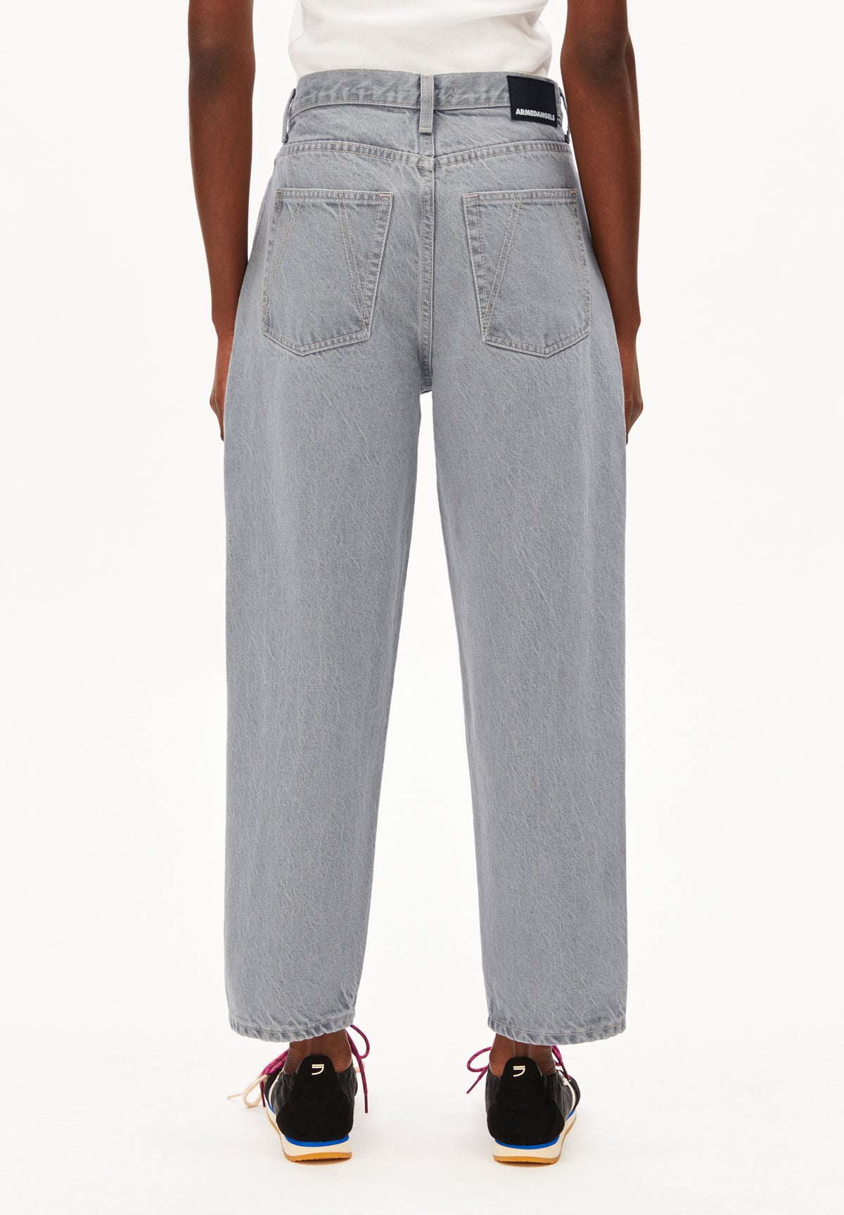 BAARLY HIGH WAIST BARREL JEAN
