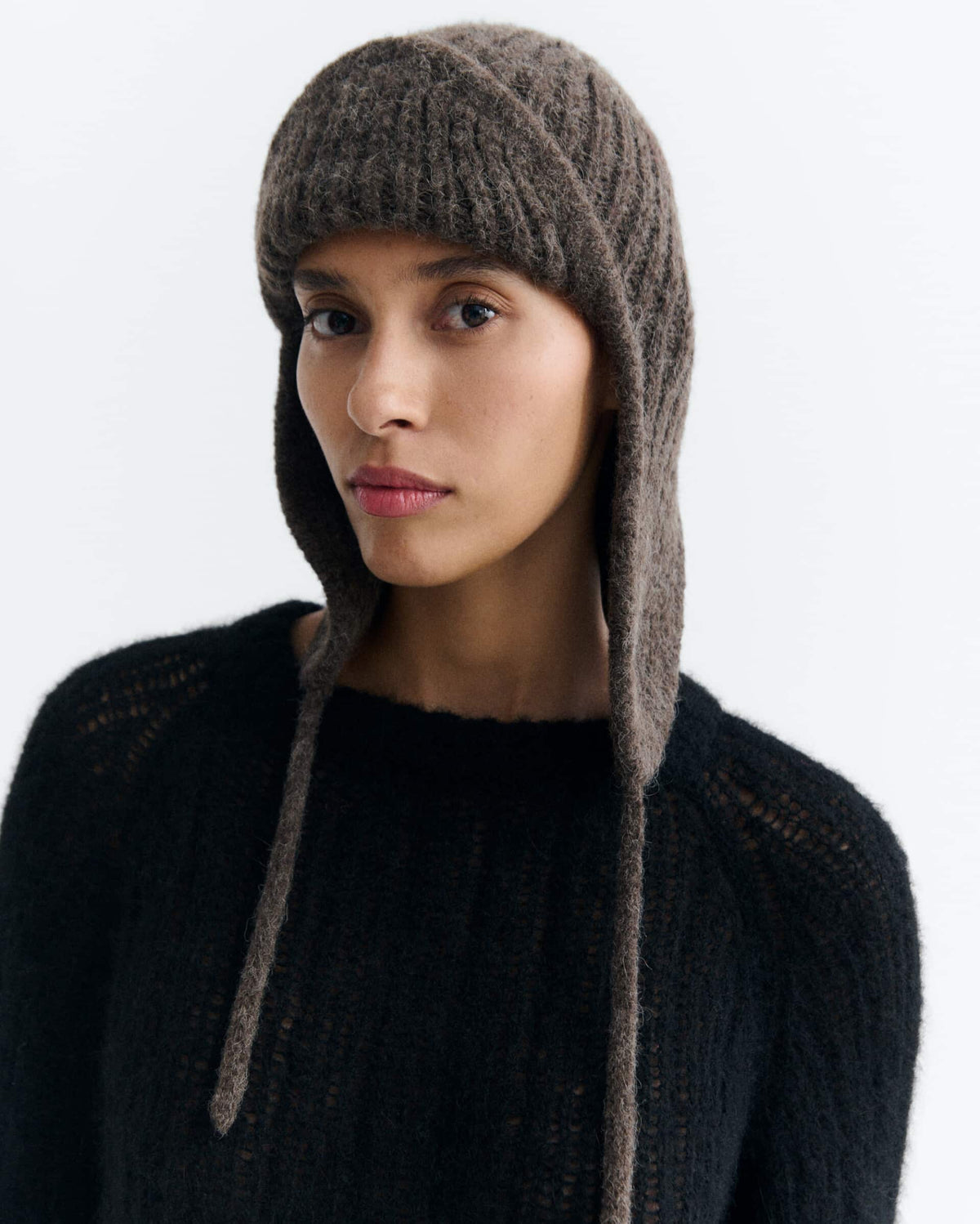 BROWN OLEG HAT